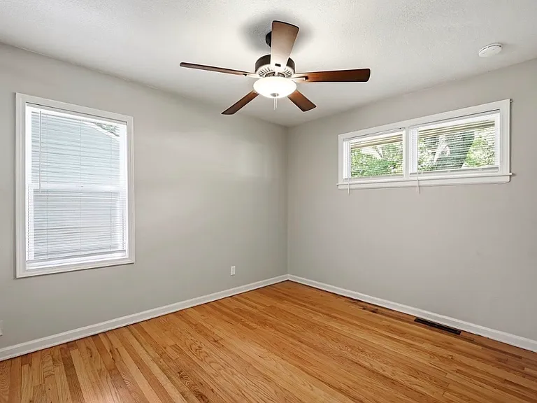 7317 Elm St — Photo 9