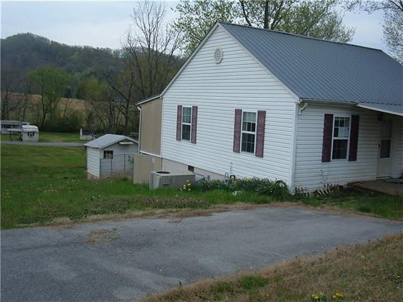 2nd image of 611 Glendale Ave