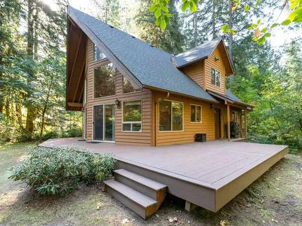 24877 E Section Line Rd, Rhododendron, OR 97049