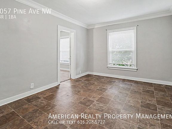 5th image of 1057 Pine Ave NW