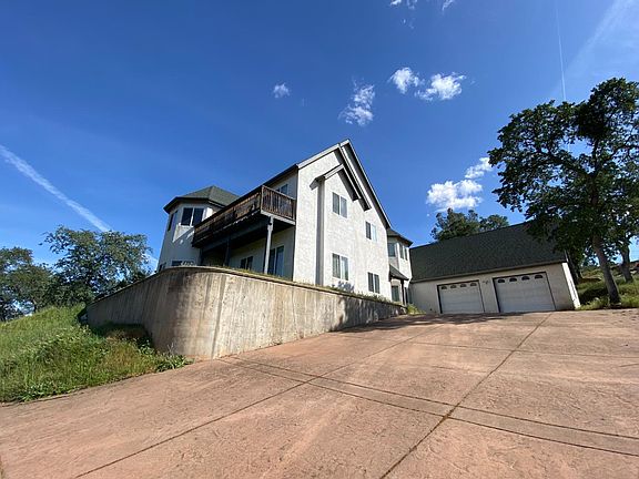 2nd image of 4928 Pueblo Trl
