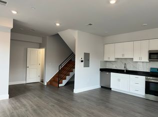 614 N 13th St #3, Philadelphia, PA 19123