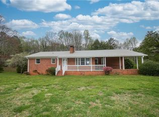 498 Sawyersville Rd, Asheboro, NC 27205