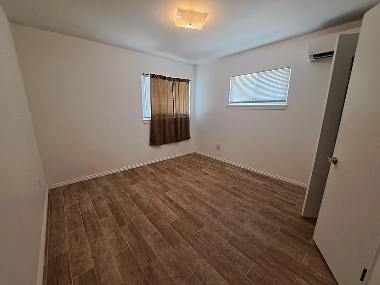 73223 Sun Valley Dr — Photo 3