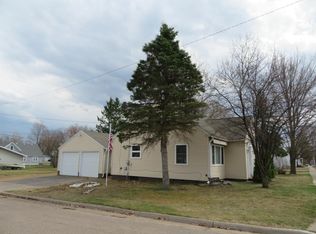 707 N Genesee St, Merrill, WI 54452