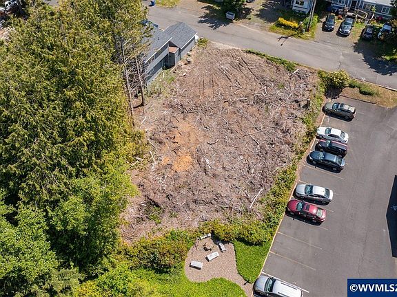 5th image of Tid 1061 Se Ainslee Ave
