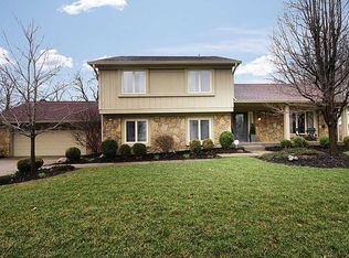 850 E Village Dr, Carmel, IN 46032