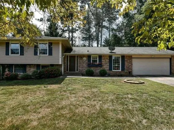 2933 Highbrook Ct, Marietta, GA 30066
