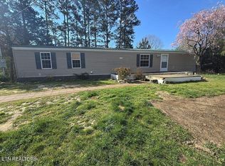 885 Malone Rd, Lenoir City, TN 37771