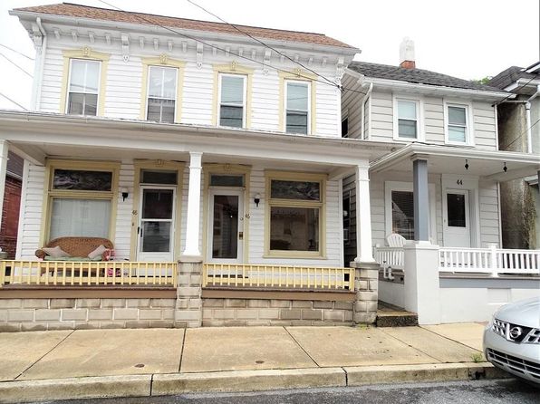 46 W Main St