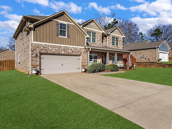 3rd image of 5417 Cedar Creek Dr