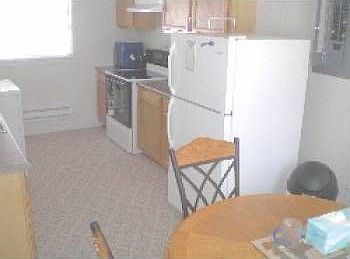 2nd image of 373 N 1st St
