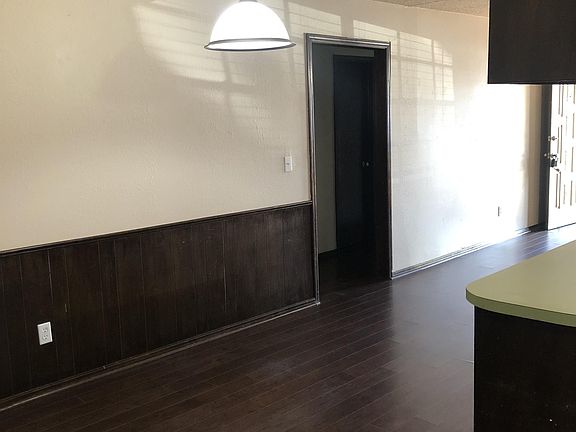 4th image of 913 Delmar Cir #1