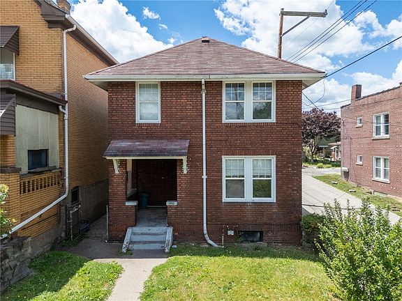 2nd image of 1910 Maple St