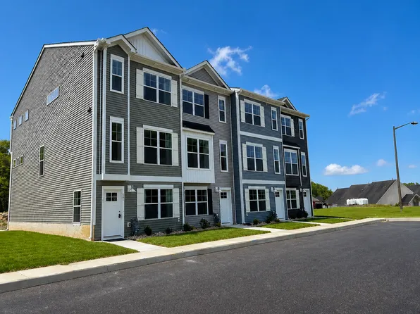 Hollywood I Plan, Holly Oaks