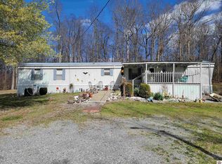 108 Robertson Rd, Kuttawa, KY 42055