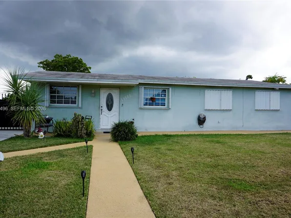 19680 SW 121st Ave, Miami, FL 33177