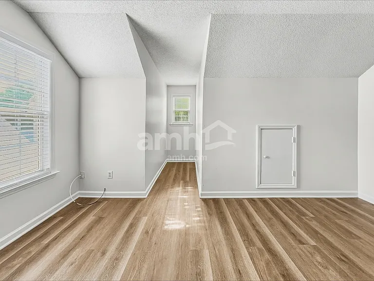 5320 Sahalee Way — Photo 14