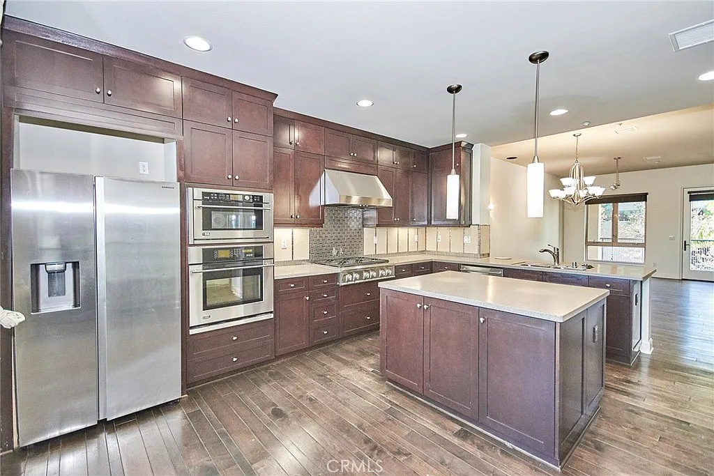 2 bed, 4.0 bath, 2228 sqft, $4,200 — Photo 1