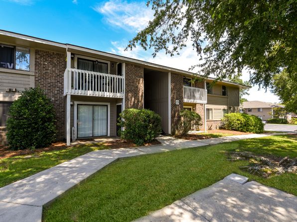 200 Branchwood Dr #J-03