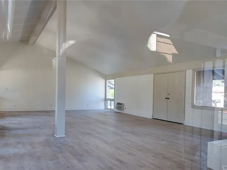 262 Streamwood — Photo 255