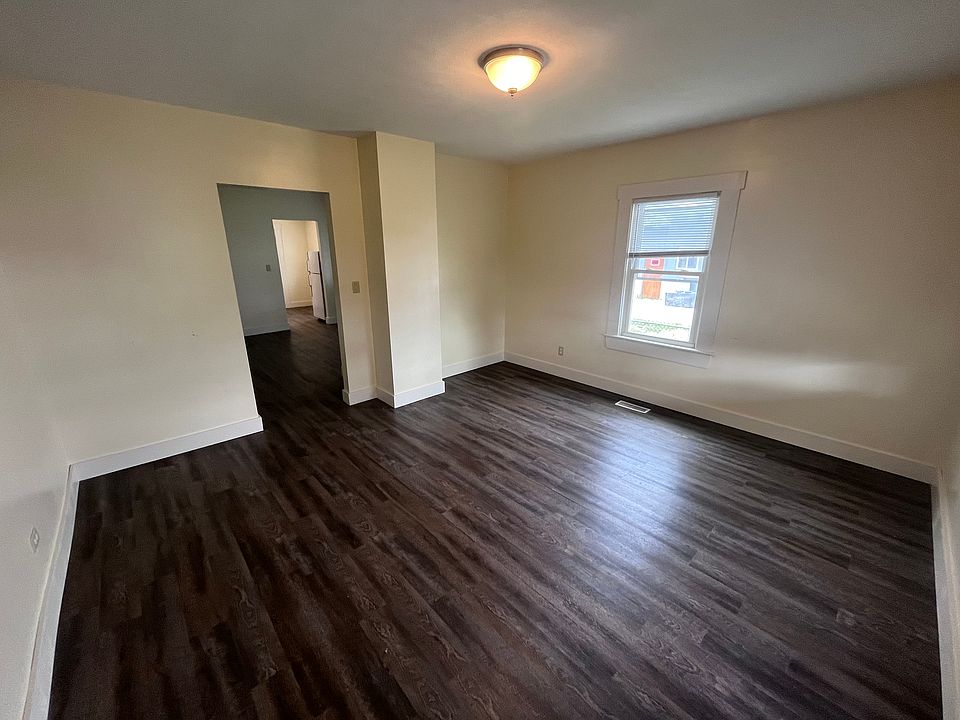1st image of 1837 Hillsdale Ave