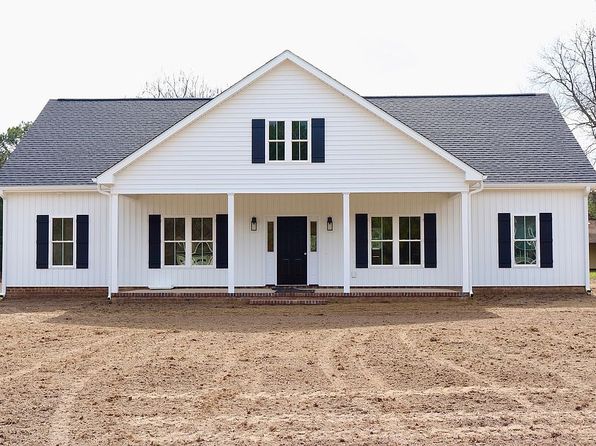 543 Maude Rd