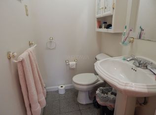 34 Merriam St #2, Somerville, MA 02143