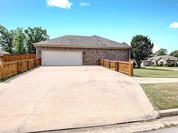 2nd image of 3100 Village East Dr