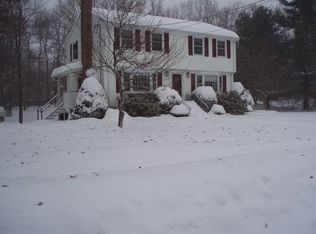 10 Presidential Dr, Wilmington, MA 01887