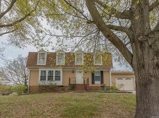 9641 Old Gate Dr, Matthews, NC 28105