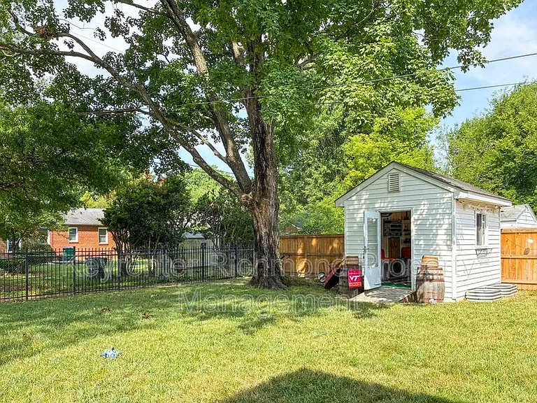 4707 Fitzhugh Ave — Photo 26