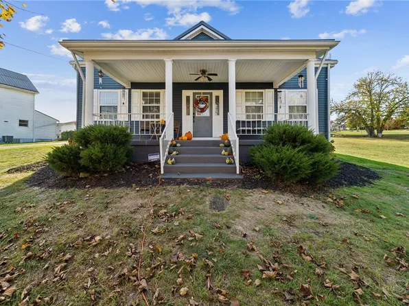 1344 Fayette Ave, Belle Vernon, PA 15012