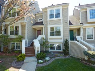 6210 Stonepath Cir, Centreville, VA 20120