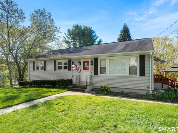 20 cedar Lane, Montville, CT 06382