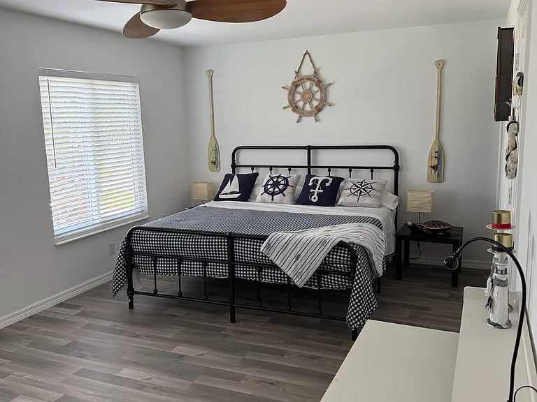 8867 Falcon Pointe Loop — Photo 23