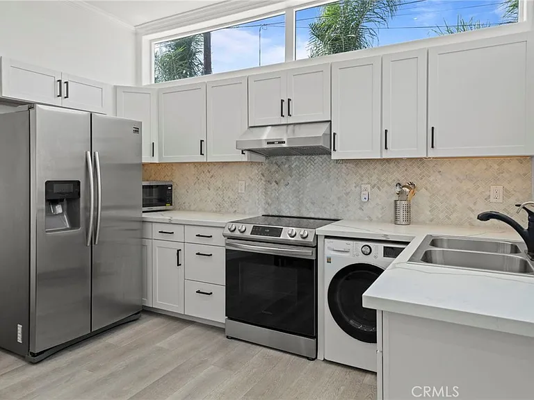 1476 Kenneth Dr — Photo 15