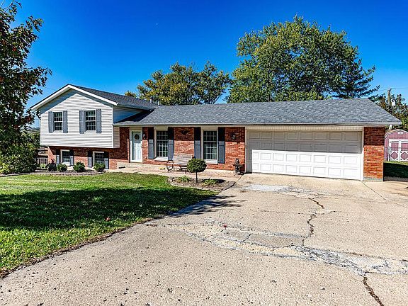 2nd image of 2440 Salvatore Pl