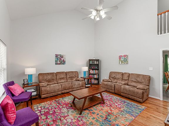 4th image of 1466 Woodland Cove Dr NE Unit 11
