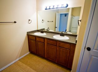 632 Pittard Dr SW, Albuquerque, NM 87121