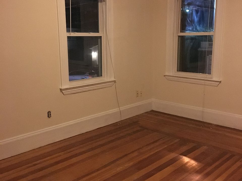 2nd image of 322 Trapelo Rd #2