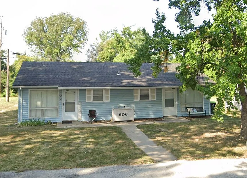 2 bed, 775 sqft, $950 — Photo 1