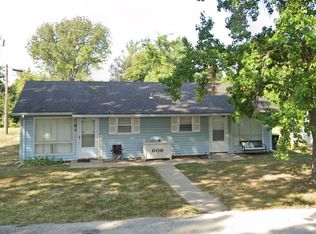 606 NW Westvale Cir APT A, Lees Summit, MO 64081