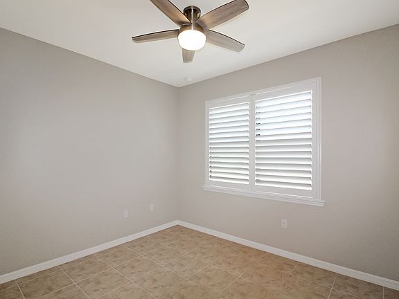 5th image of 13928 Campoleone St