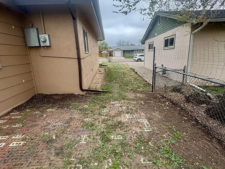 530 Ponderosa Dr — Photo 32