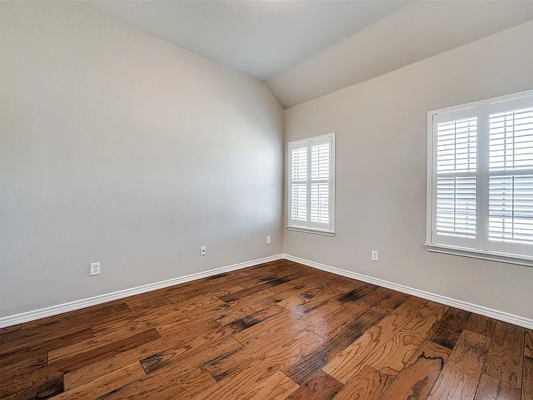1305 Snowberry Dr — Photo 6