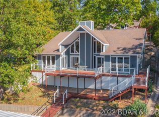 50 Cobra Ln, Sunrise Beach, MO 65079