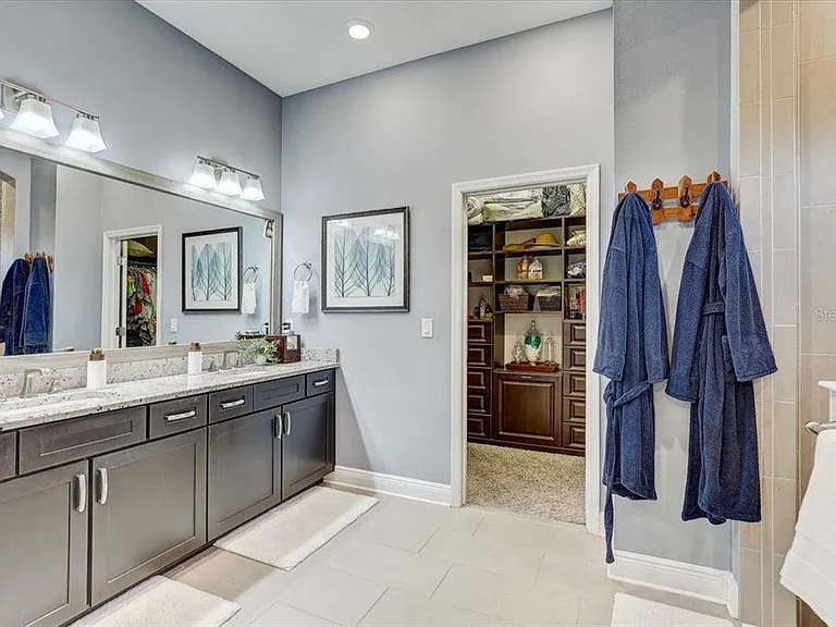 7209 Meeting House Ln — Photo 18