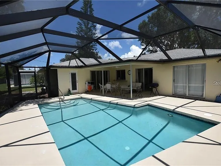 3926 Calliandra Dr — Photo 19