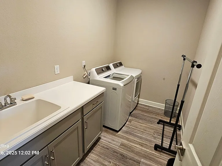 21 Los Lagos Blvd — Photo 25